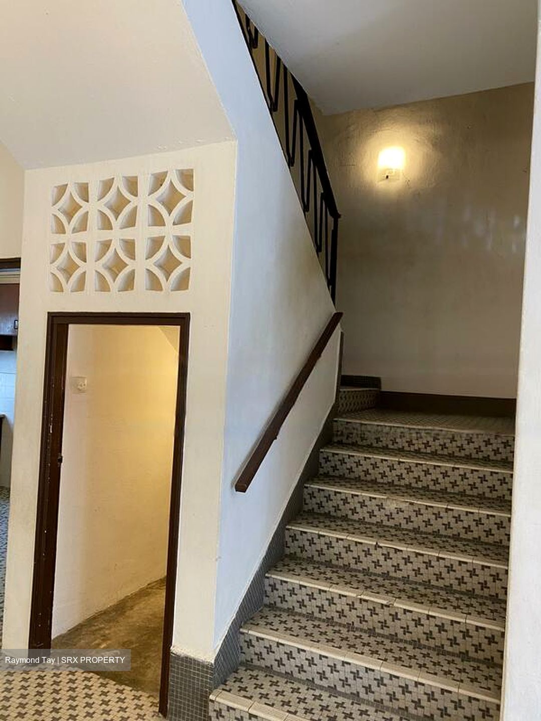 Peakview Estate (D16), Terrace #628450981